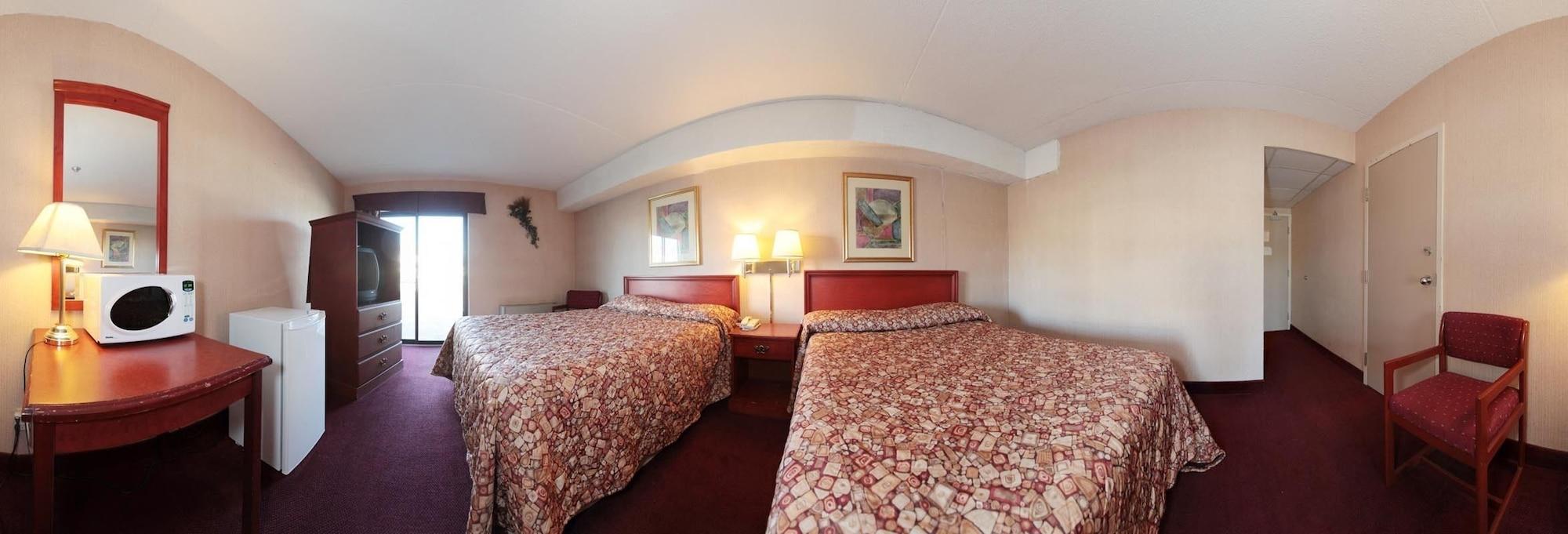 Hotel & 2*